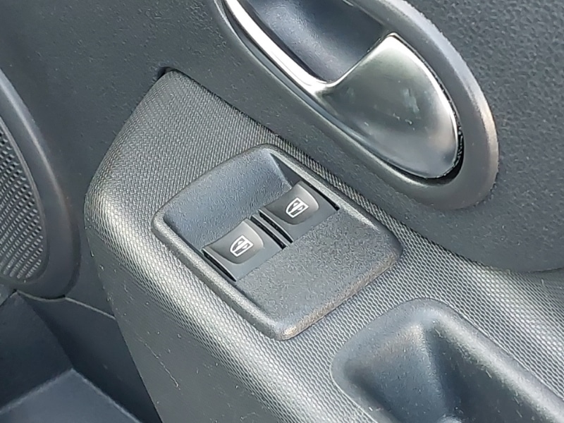 Used Dacia Sandero Stepway 2019 for sale - 77736471: Photo 10