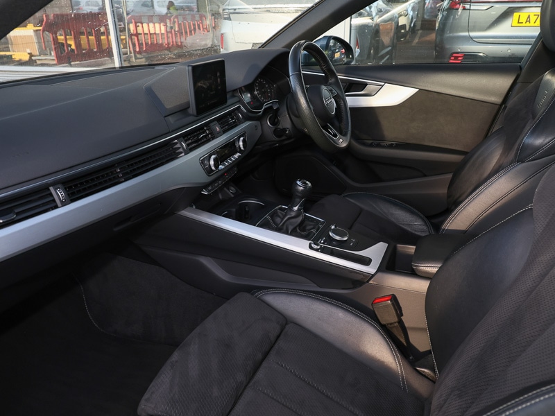 Used Audi A4 2018 for sale - 77366193: Photo 5