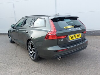 Used Volvo V60 2019 for sale - 79597920: Photo