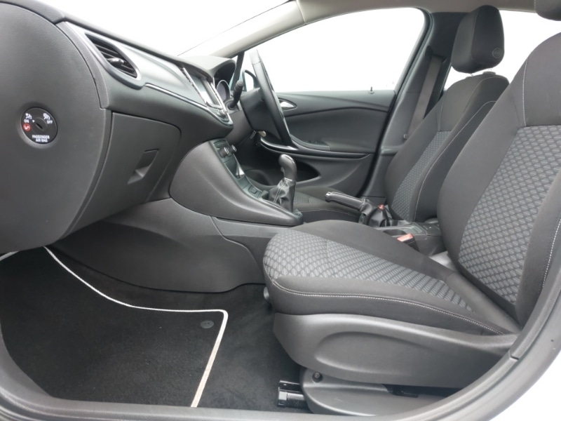 Used Vauxhall Astra 2016 for sale - 76552769: Photo 5
