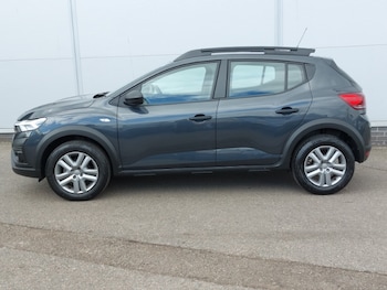 Used Dacia Sandero Stepway 2023 for sale - 79382625: Photo