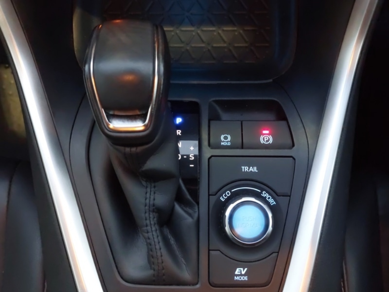 Used Toyota RAV4 2019 for sale - 76663970: Photo 19