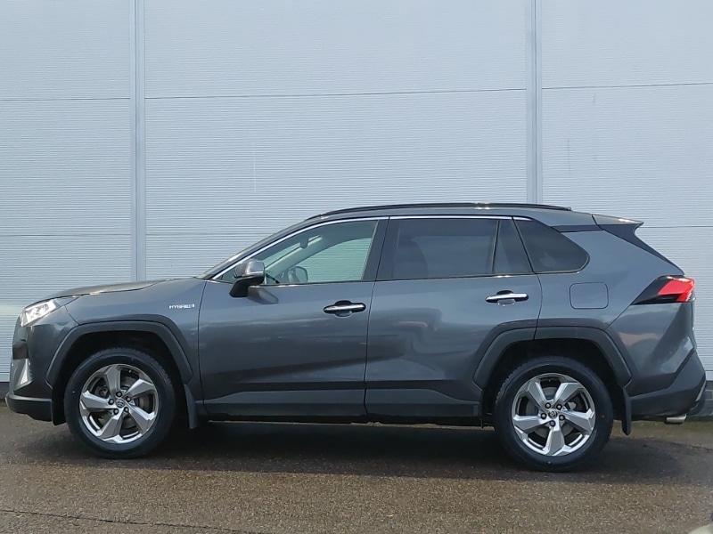 Used Toyota RAV4 2019 for sale - 76663970: Photo 4