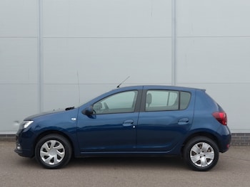 Used Dacia Sandero 2019 for sale - 79157415: Photo