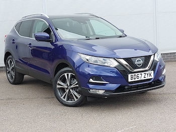 Used Nissan Qashqai 2017 for sale - 79605690: Photo