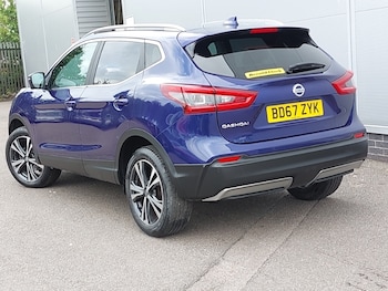 Used Nissan Qashqai 2017 for sale - 79605690: Photo