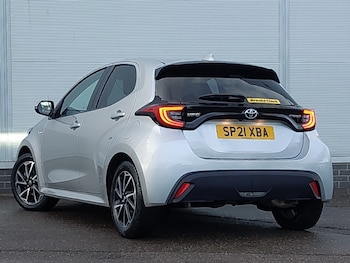 Used Toyota Yaris 2021 for sale - 77656924: Photo