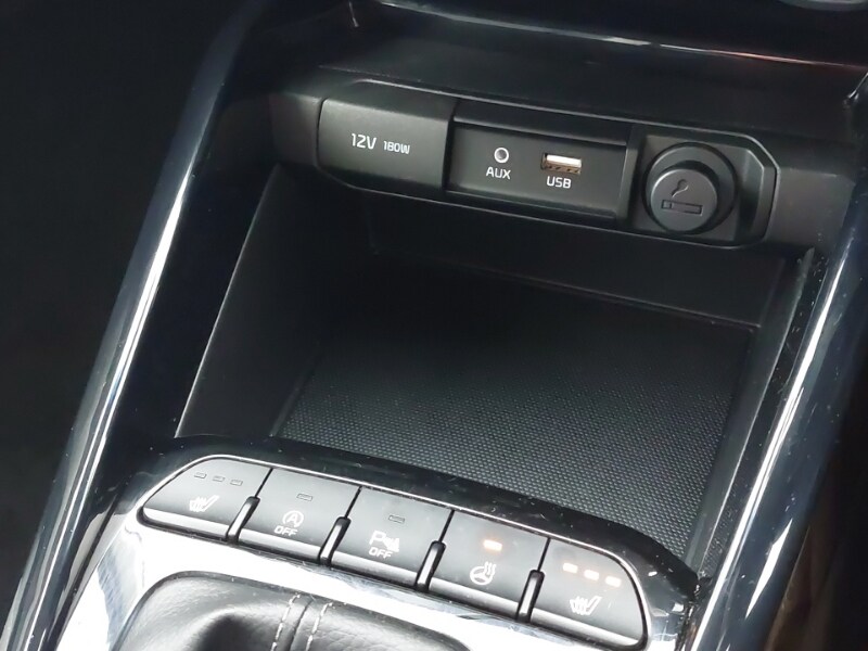 Used Kia Stonic 2019 for sale - 76815802: Photo 16