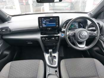 Used Toyota Yaris Cross 2022 for sale - 74172189: Photo
