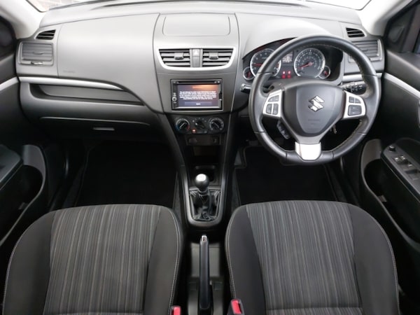Used Suzuki Swift 2016 for sale - 76187779: Photo 2