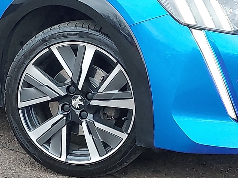 Used Peugeot 208 2020 for sale - 77585007: Photo 9