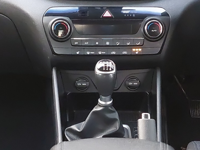 Used Hyundai TUCSON 2018 for sale - 77663803: Photo 11