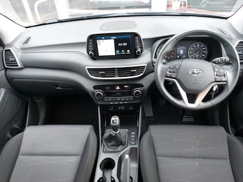 Used Hyundai TUCSON 2020 for sale - 76054761: Photo 2
