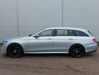 Used Mercedes-Benz E-Class 2017 for sale - 76208499: Photo 4