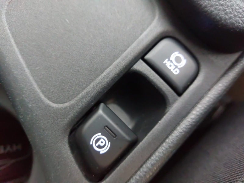 Used Toyota Yaris Cross 2022 for sale - 76915568: Photo 19