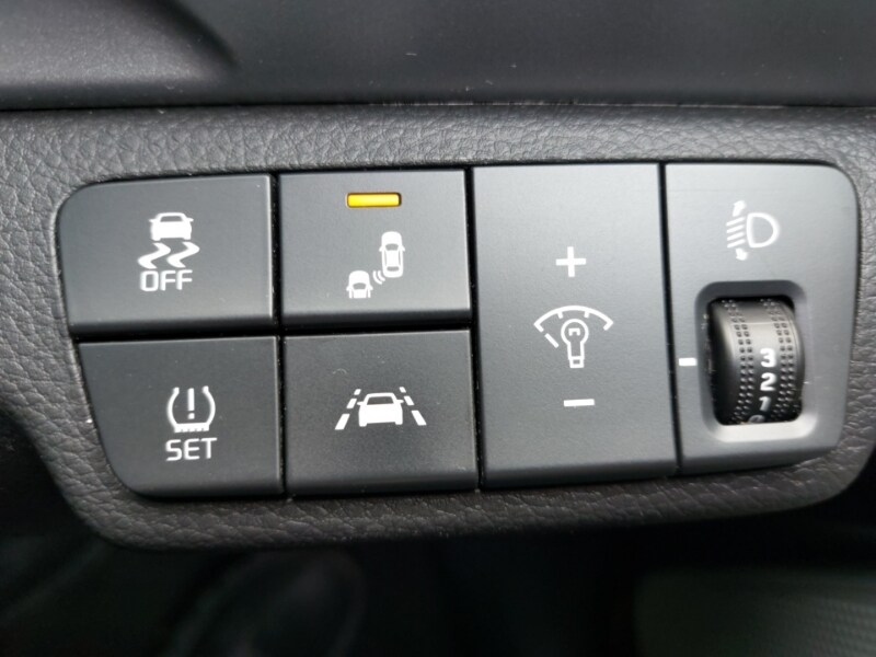 Used Kia Stonic 2020 for sale - 76492978: Photo 13