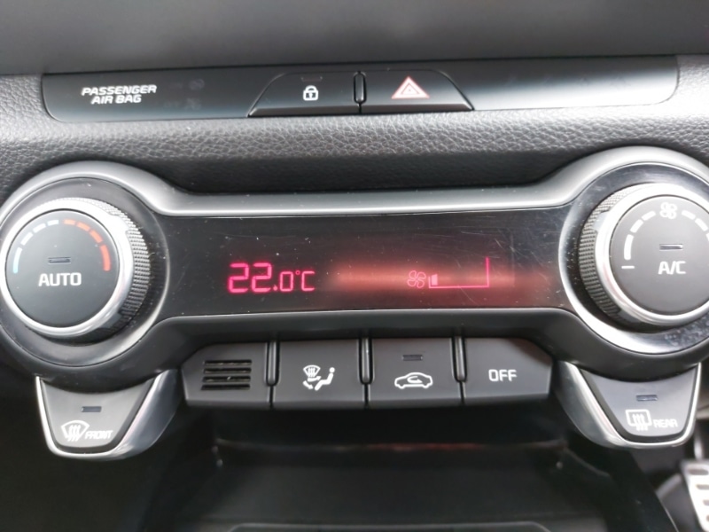 Used Kia Stonic 2020 for sale - 76492978: Photo 15