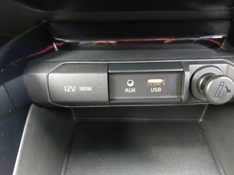 Used Kia Stonic 2020 for sale - 76492978: Photo 16