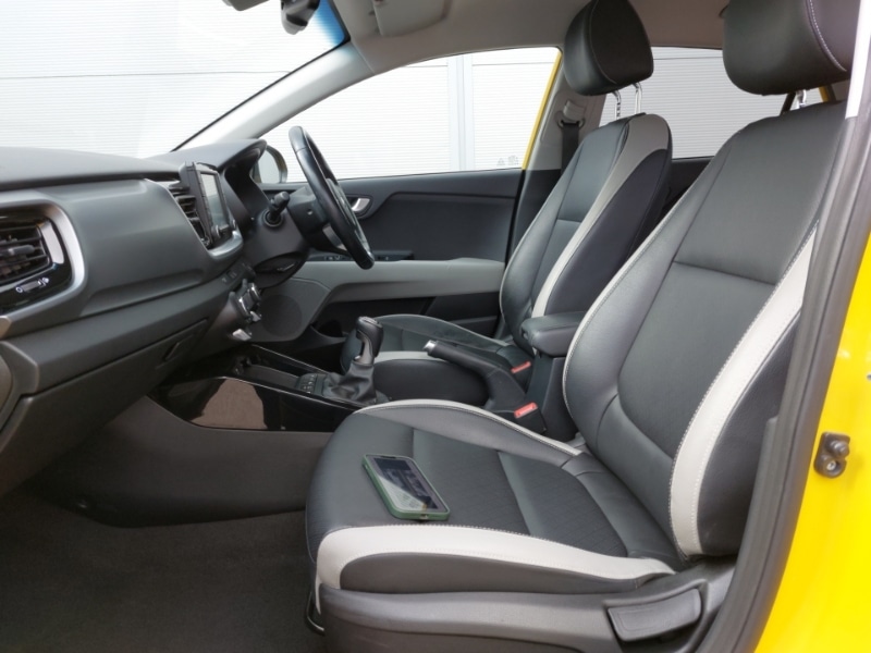 Used Kia Stonic 2020 for sale - 76492978: Photo 5