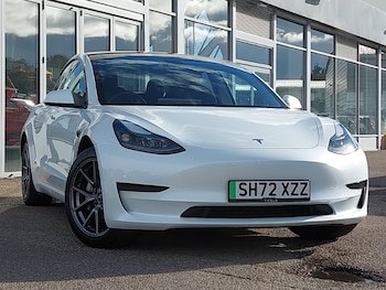 2023 - RWD 4dr Auto