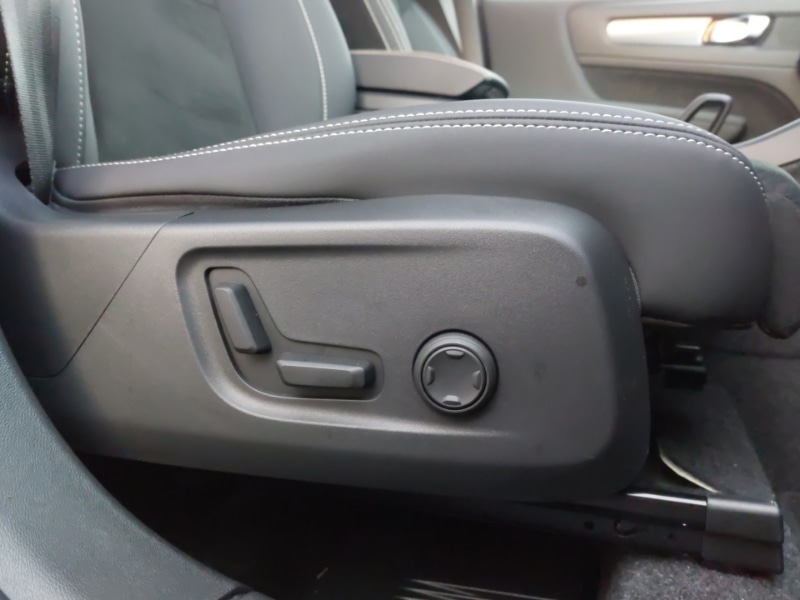 Used Volvo XC40 2024 for sale - 77251996: Photo 15