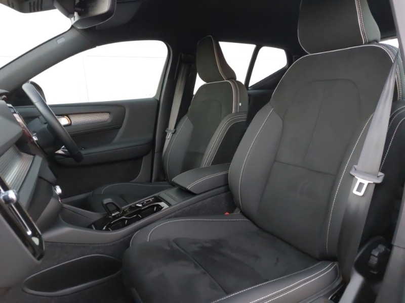 Used Volvo XC40 2024 for sale - 77251996: Photo 5