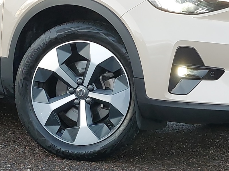 Used Volvo XC40 2024 for sale - 77251996: Photo 9