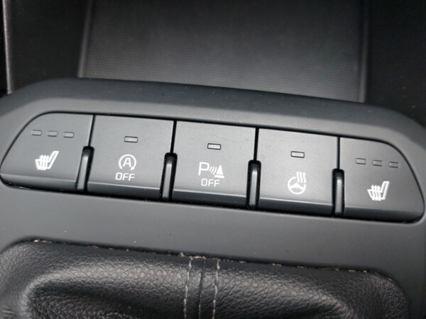 Used Kia Stonic 2020 for sale - 76230006: Photo 14