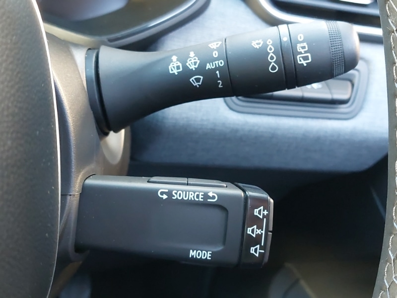 Used Renault Clio 2024 for sale - 78151086: Photo 18