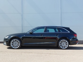 Used Audi A4 2019 for sale - 78490117: Photo