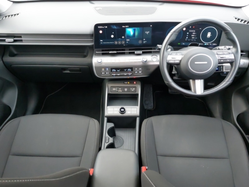 Used Hyundai KONA 2025 for sale - 76951727: Photo 2