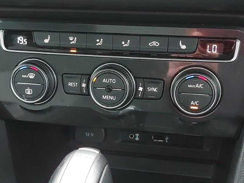 Used Volkswagen Tiguan 2018 for sale - 76397403: Photo 16