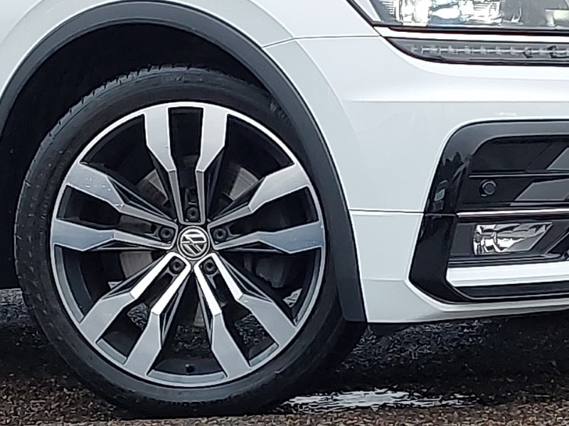 Used Volkswagen Tiguan 2018 for sale - 76397403: Photo 9