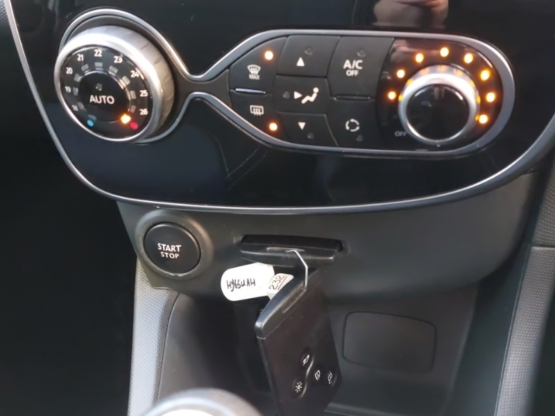 Used Renault Clio 2015 for sale - 77004533: Photo 14