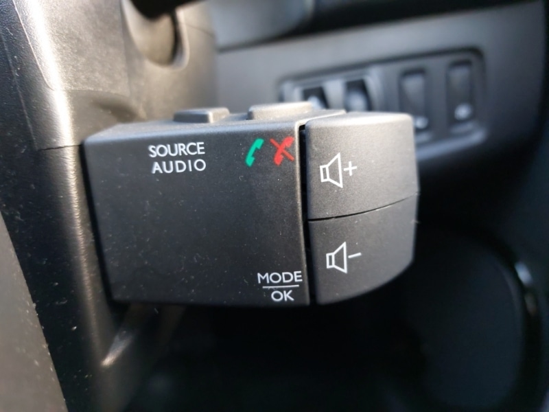 Used Renault Clio 2015 for sale - 77004533: Photo 17