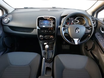 Used Renault Clio 2015 for sale - 77004533: Photo