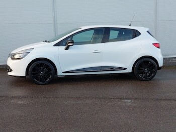 Used Renault Clio 2015 for sale - 77004533: Photo