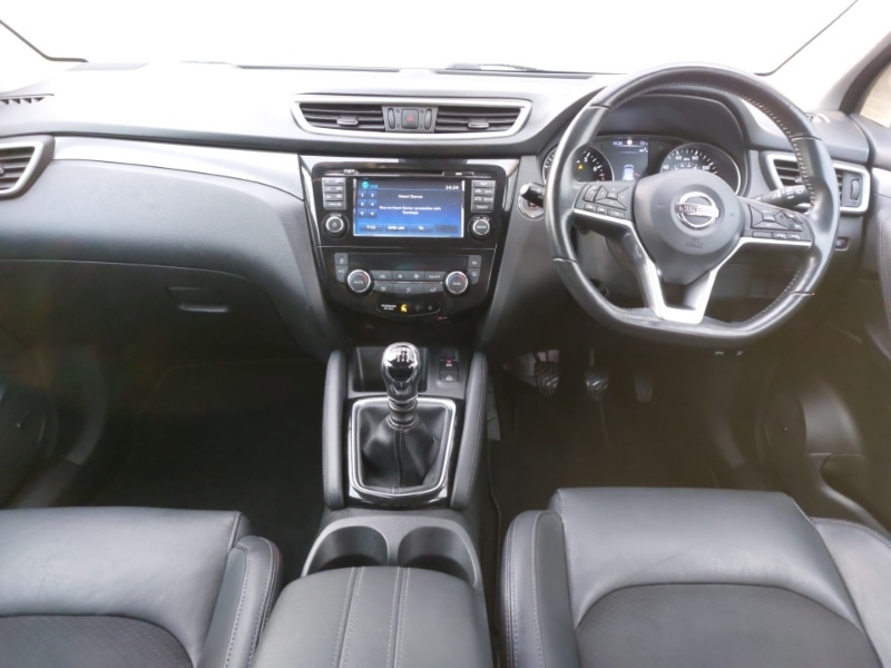 Used Nissan Qashqai 2018 for sale - 76779348: Photo 2