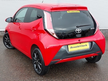 Used Toyota AYGO 2017 for sale - 78957197: Photo