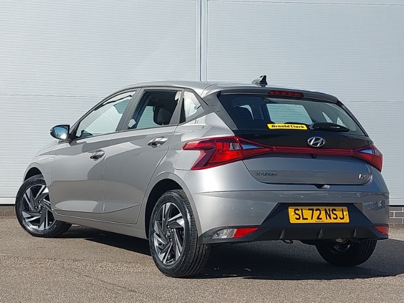 Used Hyundai i20 2022 for sale - 77987739: Photo 3