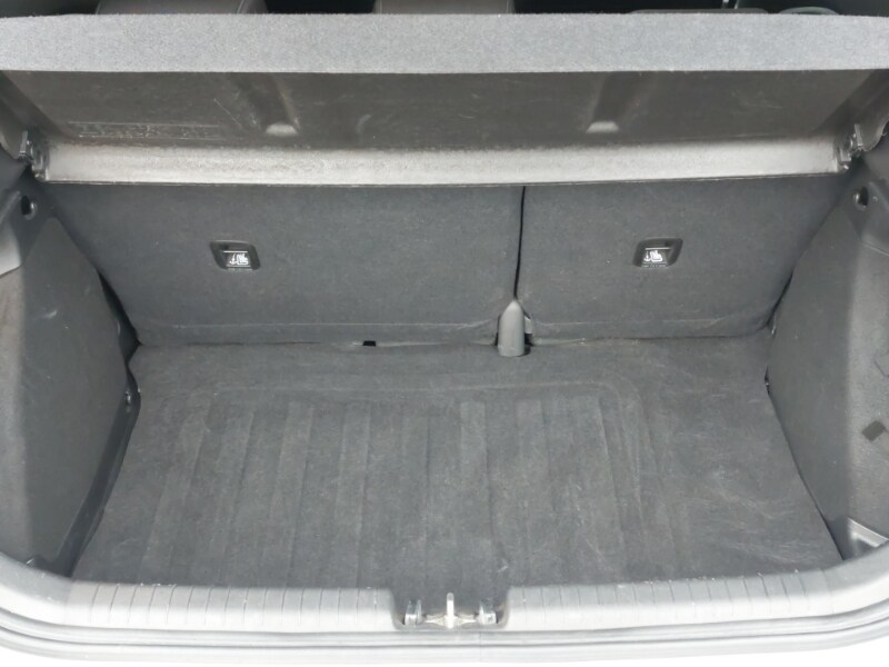 Used Hyundai i20 2020 for sale - 77815569: Photo 8