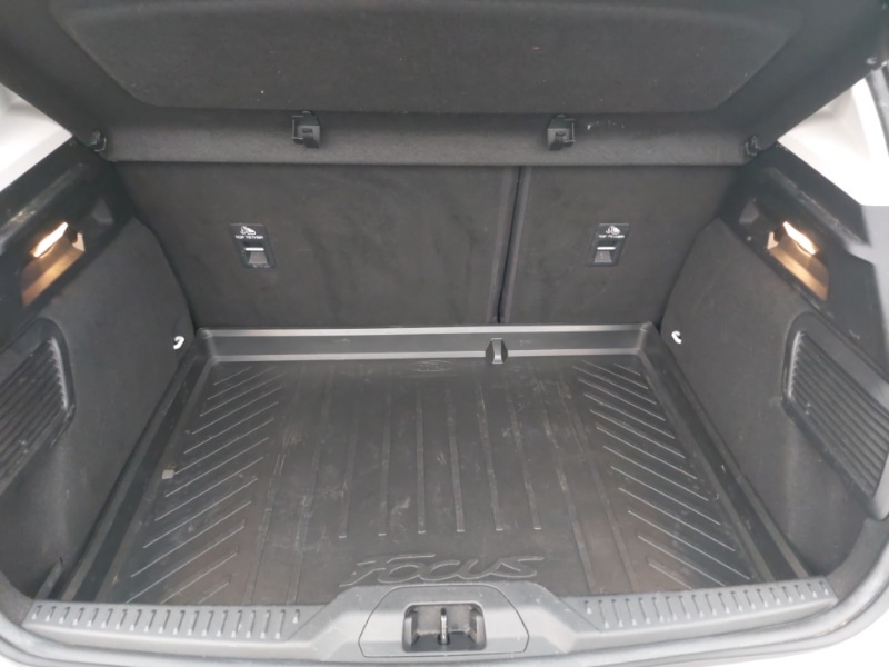 Used Ford Focus 2019 for sale - 77090381: Photo 8