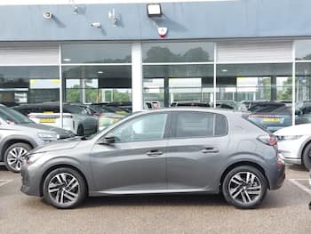 Used Peugeot 208 2023 for sale - 79631101: Photo