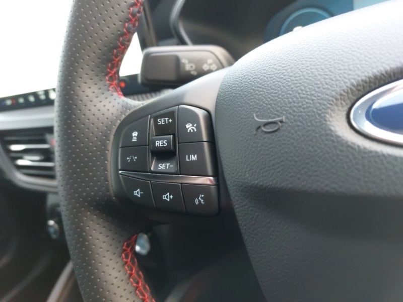 Used Ford Kuga 2025 for sale - 76208391: Photo 13