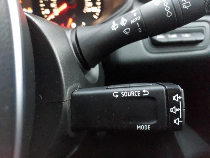 Used Renault Clio 2022 for sale - 76963945: Photo 17