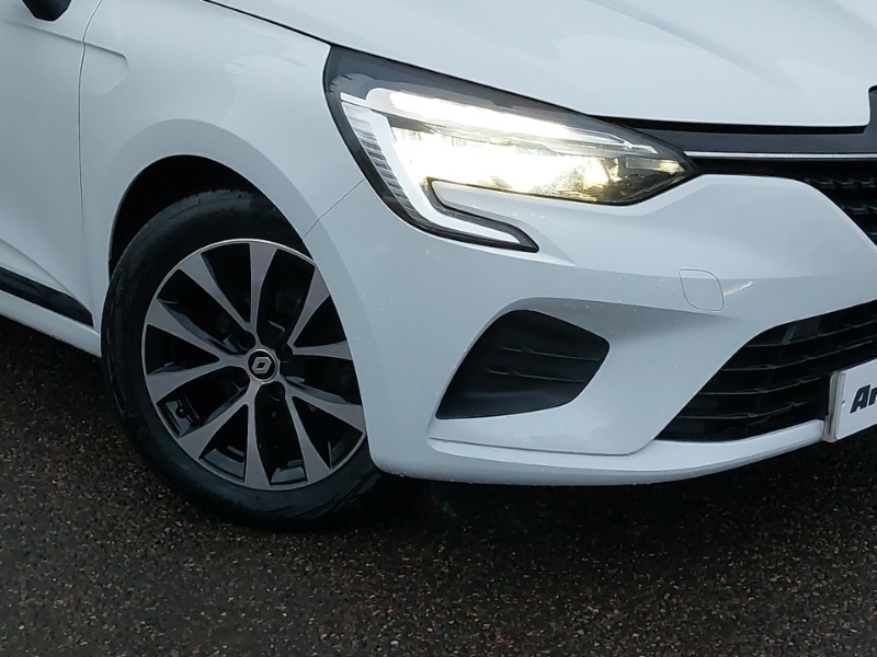 Used Renault Clio 2022 for sale - 76963945: Photo 9