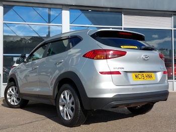 Used Hyundai TUCSON 2019 for sale - 76120933: Photo 3