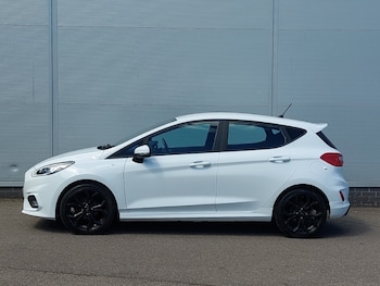 Used Ford Fiesta 2018 for sale - 78821377: Photo