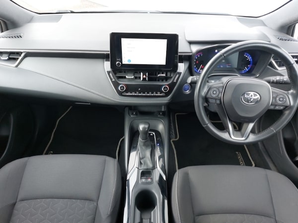 Used Toyota Corolla 2022 for sale - 76188343: Photo 2