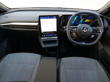 Used Renault Megane E Tech 2024 for sale - 77004540: Photo